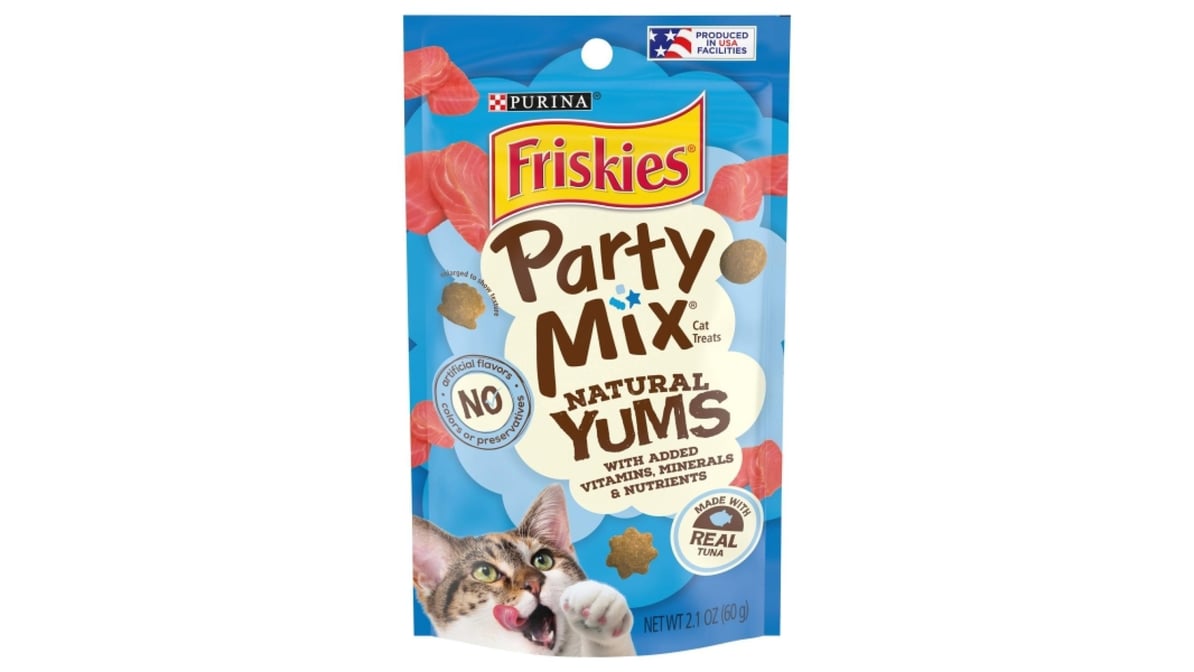 Purina Friskies Party Mix Natural Yums Cat Treats with Real Tuna (2.1 oz)